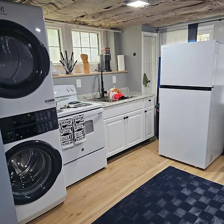 Studio Apartment In Baltimore City